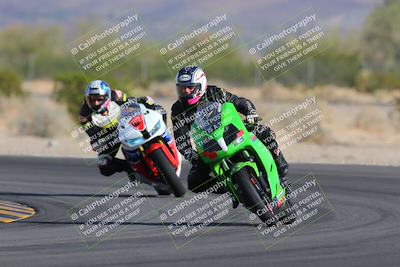 media/Nov-05-2022-SoCal Trackdays (Sat) [[f8d9b725ab]]/Turn 5 (940am)/